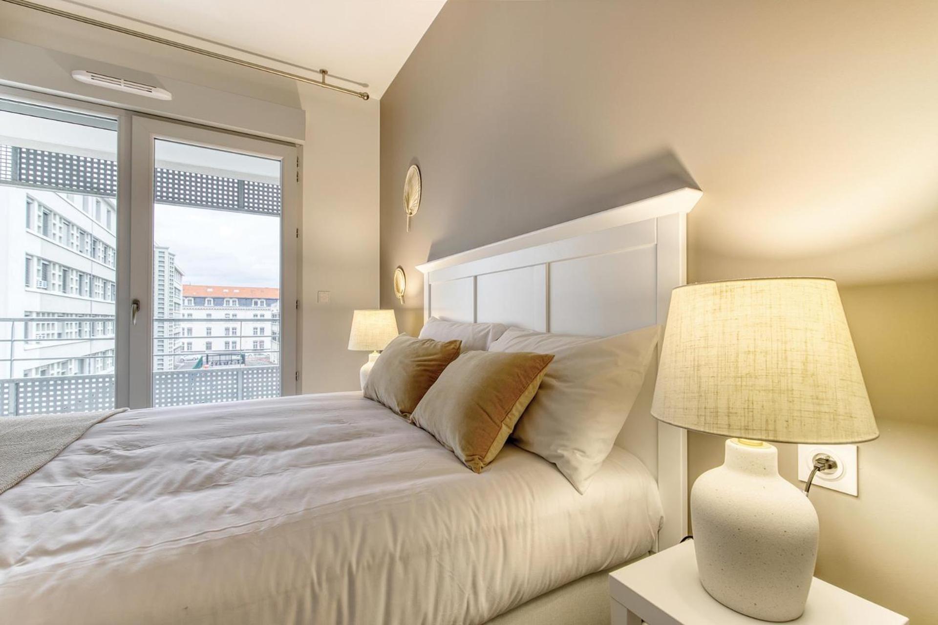 Ovelia Clermont-Ferrand - Le Puy Des Olivines Apartment Exterior photo